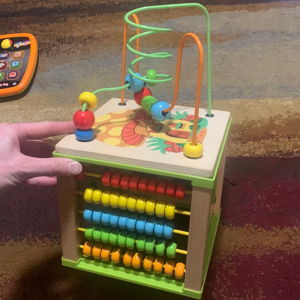 Wood bead maze
